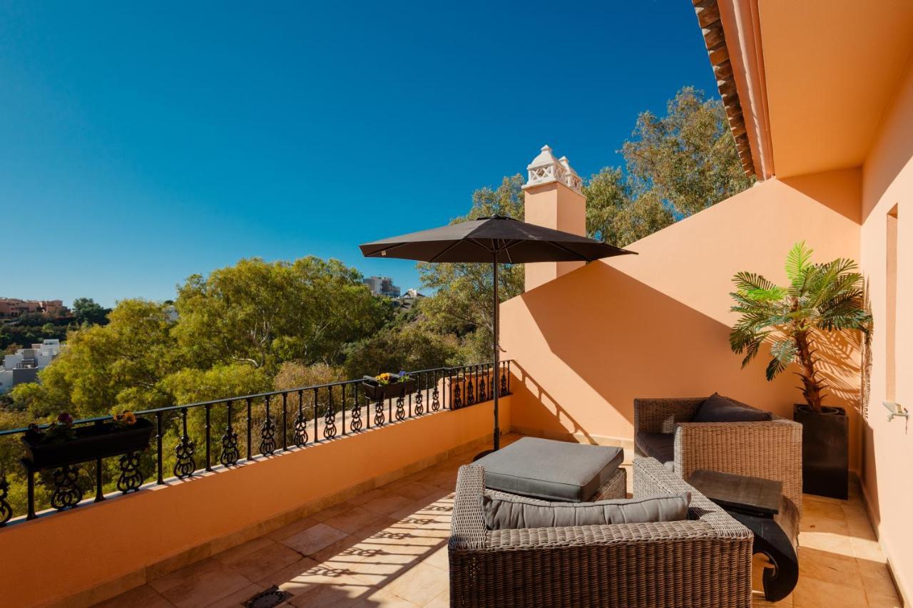 Penthouse With Sea And Views, Nueva Andalucia, Apartment *