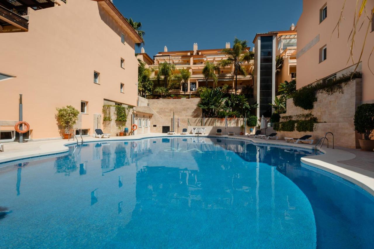 Penthouse With Sea And Views, Nueva Andalucia, *
